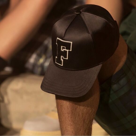 Fenty Puma x Rihanna Monday Satin Cap Black Size OS